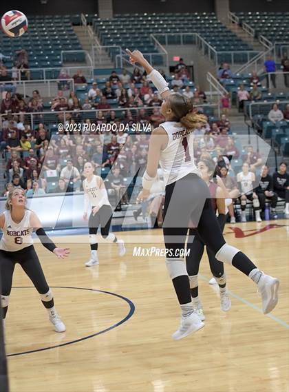 Thumbnail 3 in Cinco Ranch vs Cy-Fair (UIL Volleyball 6A Regional Quarterfinal) photogallery.