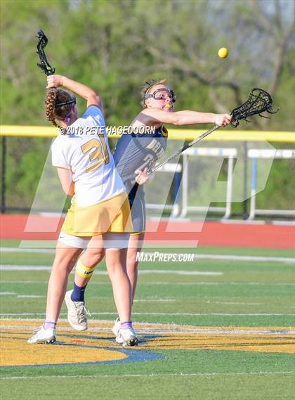 Thumbnail 3 in Delaware Valley @ Vernon (HWS Quarterfinal) photogallery.