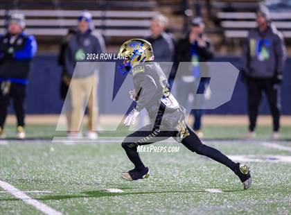 Thumbnail 1 in Muskogee vs Choctaw (OSSAA 6A-II Final) photogallery.