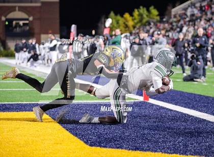 Thumbnail 2 in Muskogee vs Choctaw (OSSAA 6A-II Final) photogallery.