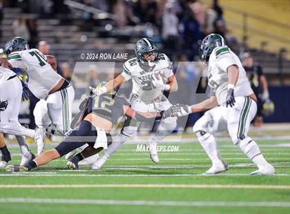 Thumbnail 2 in Muskogee vs Choctaw (OSSAA 6A-II Final) photogallery.