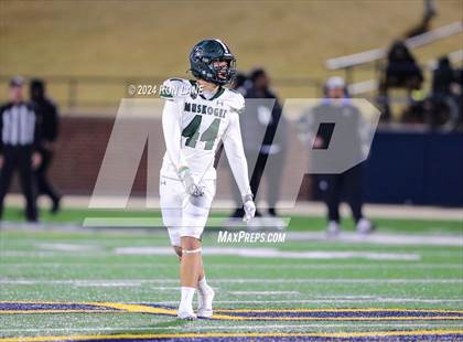 Thumbnail 3 in Muskogee vs Choctaw (OSSAA 6A-II Final) photogallery.