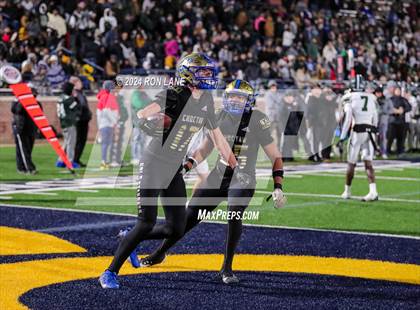 Thumbnail 3 in Muskogee vs Choctaw (OSSAA 6A-II Final) photogallery.