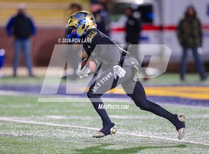 Thumbnail 3 in Muskogee vs Choctaw (OSSAA 6A-II Final) photogallery.