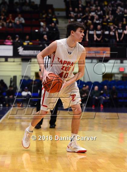 Thumbnail 2 in Nanuet vs Tappan Zee (Section 1 Class A Semifinal) photogallery.