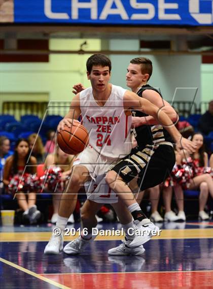 Thumbnail 1 in Nanuet vs Tappan Zee (Section 1 Class A Semifinal) photogallery.