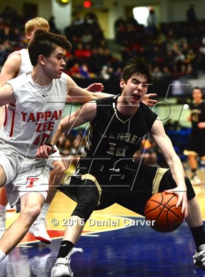 Thumbnail 3 in Nanuet vs Tappan Zee (Section 1 Class A Semifinal) photogallery.
