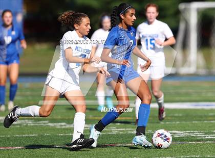 Thumbnail 3 in Metuchen @ Millburn photogallery.