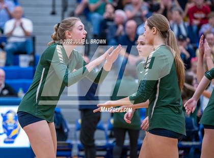 Thumbnail 1 in Cathedral vs. Brownsburg (IHSAA 4A Regional semi-final) photogallery.