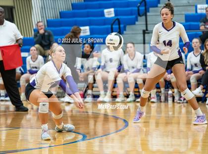 Thumbnail 1 in Cathedral vs. Brownsburg (IHSAA 4A Regional semi-final) photogallery.