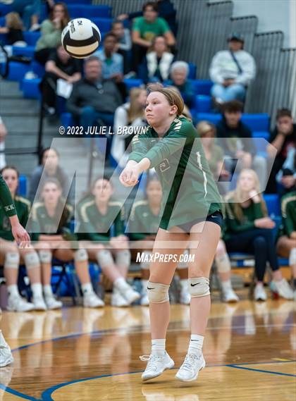 Thumbnail 2 in Cathedral vs. Brownsburg (IHSAA 4A Regional semi-final) photogallery.