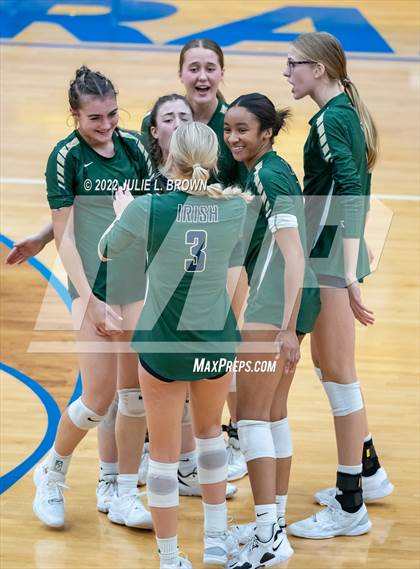 Thumbnail 3 in Cathedral vs. Brownsburg (IHSAA 4A Regional semi-final) photogallery.