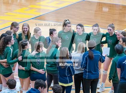 Thumbnail 3 in Cathedral vs. Brownsburg (IHSAA 4A Regional semi-final) photogallery.