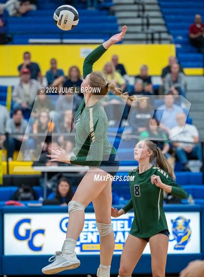Thumbnail 1 in Cathedral vs. Brownsburg (IHSAA 4A Regional semi-final) photogallery.