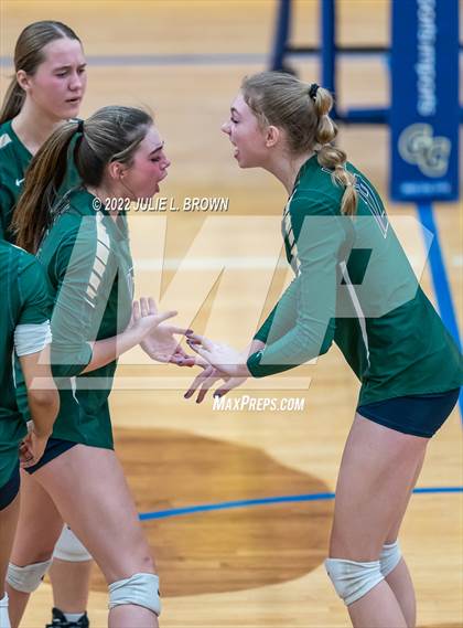 Thumbnail 3 in Cathedral vs. Brownsburg (IHSAA 4A Regional semi-final) photogallery.