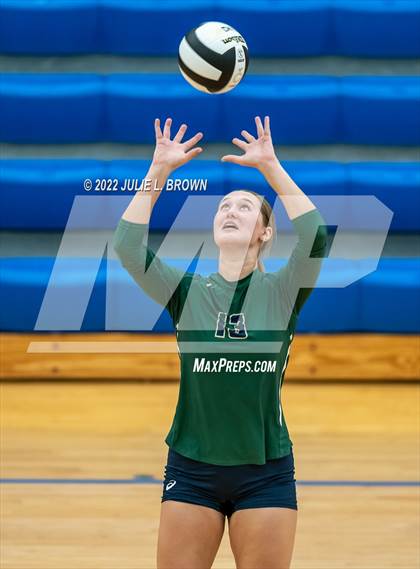 Thumbnail 1 in Cathedral vs. Brownsburg (IHSAA 4A Regional semi-final) photogallery.