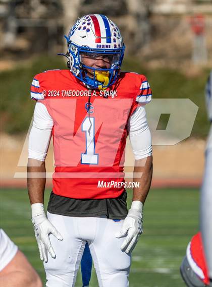 Thumbnail 2 in Cherry Creek vs. Valor Christian (CHSAA 5A Semifinal) photogallery.