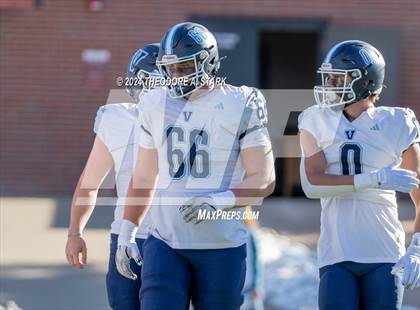 Thumbnail 1 in Cherry Creek vs. Valor Christian (CHSAA 5A Semifinal) photogallery.
