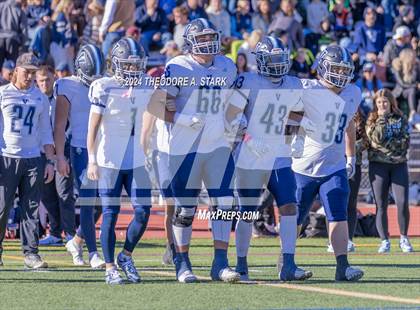 Thumbnail 2 in Cherry Creek vs. Valor Christian (CHSAA 5A Semifinal) photogallery.