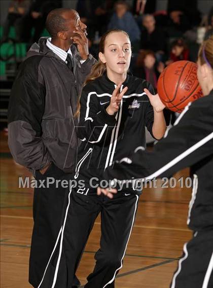 Thumbnail 3 in Louisville vs. Los Angeles Baptist (Providence Tournmanent) photogallery.