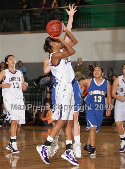 Thumbnail 3 in Louisville vs. Los Angeles Baptist (Providence Tournmanent) photogallery.