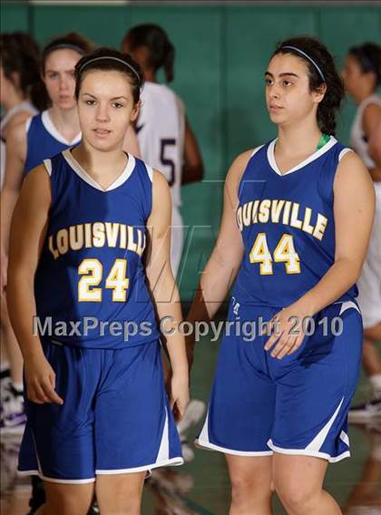Thumbnail 2 in Louisville vs. Los Angeles Baptist (Providence Tournmanent) photogallery.
