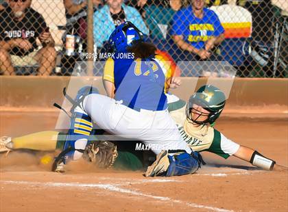 Thumbnail 2 in Casa Grande vs. Mohave (AIA 4A Round 2B Playoff) photogallery.