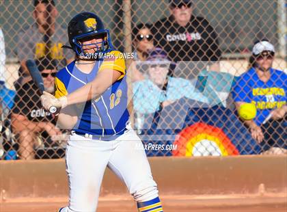 Thumbnail 2 in Casa Grande vs. Mohave (AIA 4A Round 2B Playoff) photogallery.