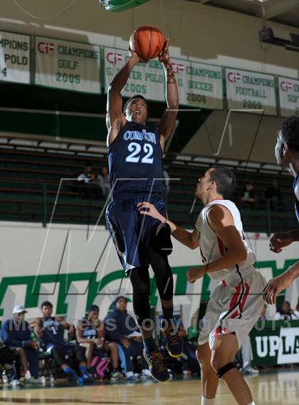 Thumbnail 3 in Compton vs. Redlands East Valley (Inland Empire Classic) photogallery.