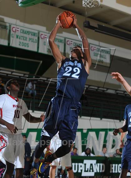 Thumbnail 2 in Compton vs. Redlands East Valley (Inland Empire Classic) photogallery.