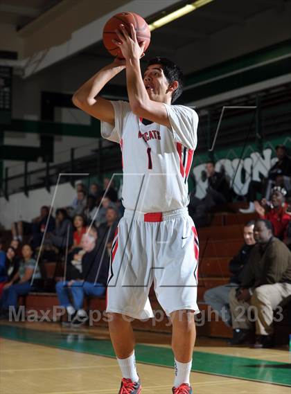 Thumbnail 2 in Compton vs. Redlands East Valley (Inland Empire Classic) photogallery.