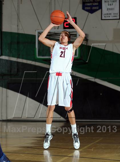 Thumbnail 1 in Compton vs. Redlands East Valley (Inland Empire Classic) photogallery.