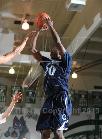 Thumbnail 2 in Compton vs. Redlands East Valley (Inland Empire Classic) photogallery.