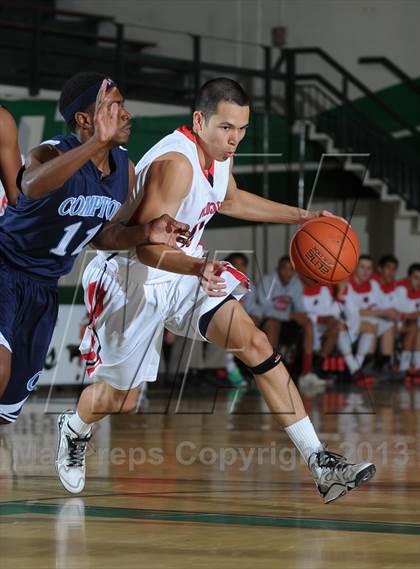 Thumbnail 3 in Compton vs. Redlands East Valley (Inland Empire Classic) photogallery.