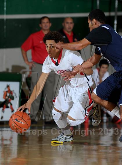 Thumbnail 3 in Compton vs. Redlands East Valley (Inland Empire Classic) photogallery.