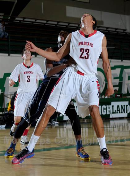 Thumbnail 3 in Compton vs. Redlands East Valley (Inland Empire Classic) photogallery.