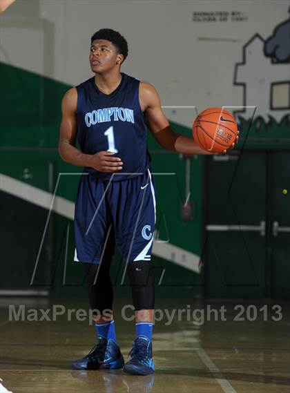Thumbnail 1 in Compton vs. Redlands East Valley (Inland Empire Classic) photogallery.