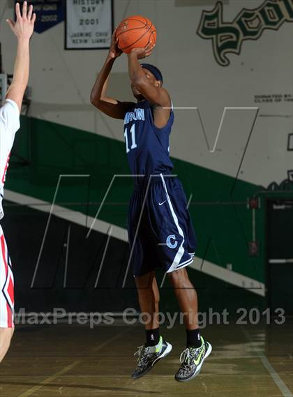 Thumbnail 1 in Compton vs. Redlands East Valley (Inland Empire Classic) photogallery.