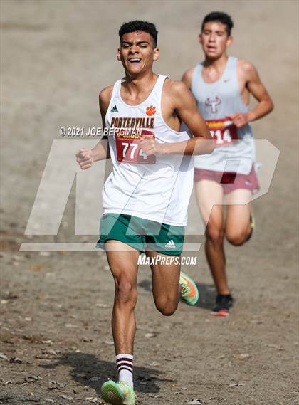 Thumbnail 2 in CIF Central Section Cross Country Championships (Boys D4 Race) photogallery.