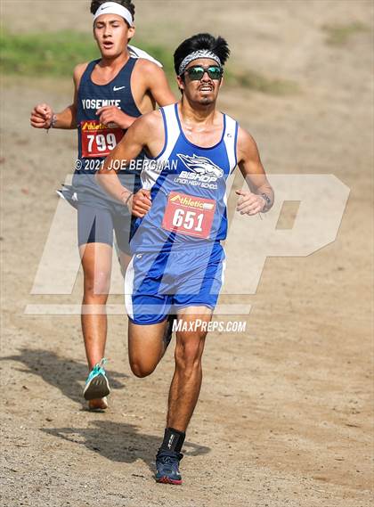 Thumbnail 1 in CIF Central Section Cross Country Championships (Boys D4 Race) photogallery.