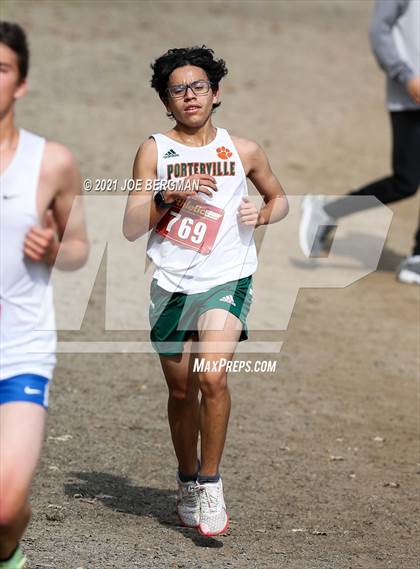 Thumbnail 3 in CIF Central Section Cross Country Championships (Boys D4 Race) photogallery.