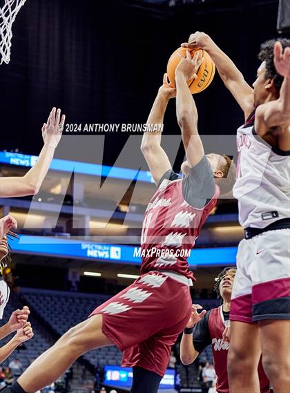 Thumbnail 3 in Bishop Alemany vs Santa Cruz (CIF State D3 Final) photogallery.