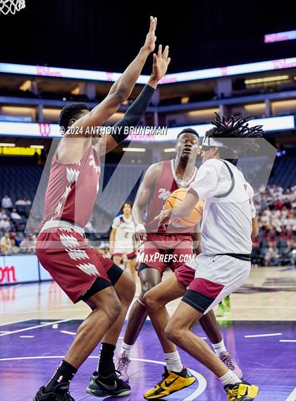 Thumbnail 1 in Bishop Alemany vs Santa Cruz (CIF State D3 Final) photogallery.