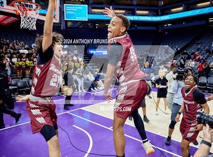 Thumbnail 2 in Bishop Alemany vs Santa Cruz (CIF State D3 Final) photogallery.