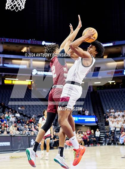 Thumbnail 1 in Bishop Alemany vs Santa Cruz (CIF State D3 Final) photogallery.