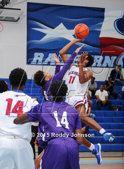 Thumbnail 2 in Dickinson vs. Humble (McDonald's Texas Invitational) photogallery.