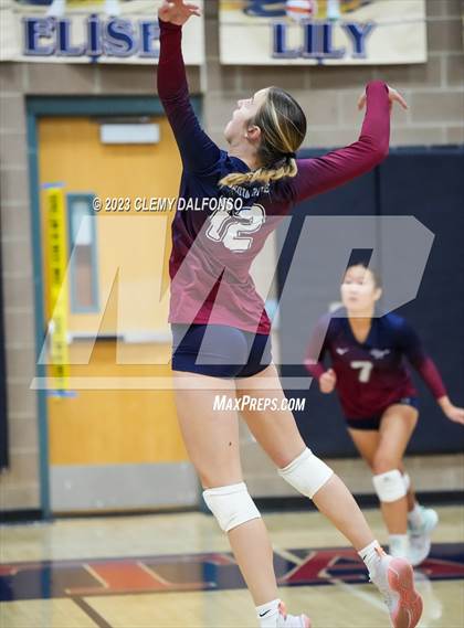 Thumbnail 1 in Monarch vs Dakota Ridge (Dakota Ridge Varsity Tournament) photogallery.