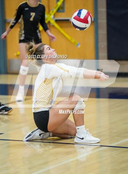 Thumbnail 1 in Monarch vs Dakota Ridge (Dakota Ridge Varsity Tournament) photogallery.