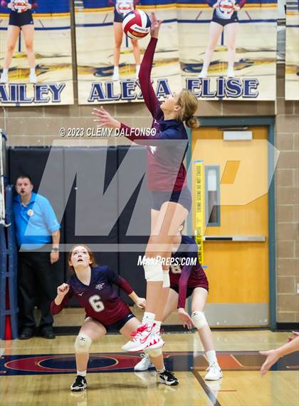 Thumbnail 2 in Monarch vs Dakota Ridge (Dakota Ridge Varsity Tournament) photogallery.