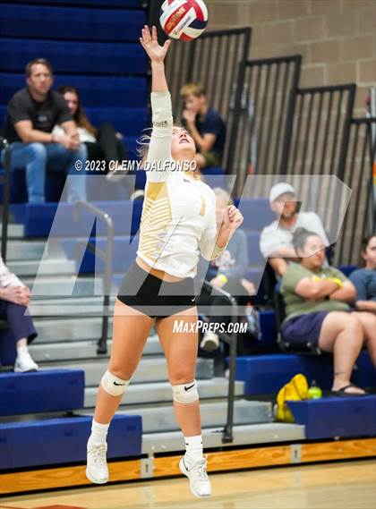 Thumbnail 1 in Monarch vs Dakota Ridge (Dakota Ridge Varsity Tournament) photogallery.